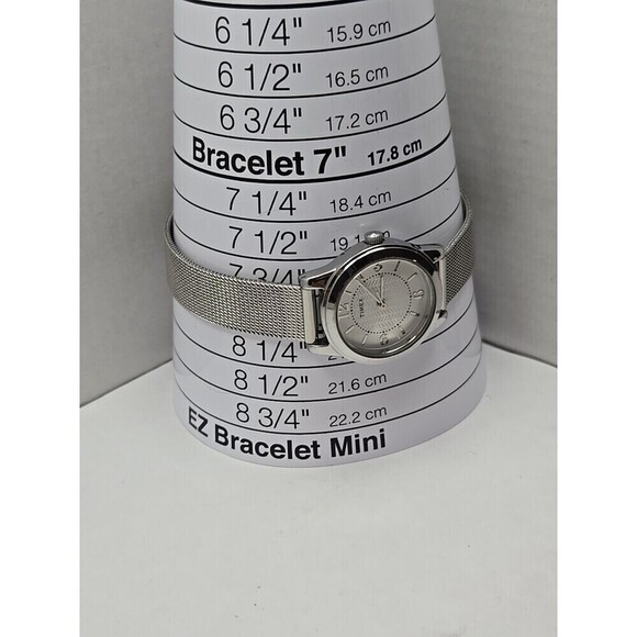 Timex Casey Dress Silver Mesh Womens Quartz Watch New Battery Water Resist WR30M - Picture 6 of 9